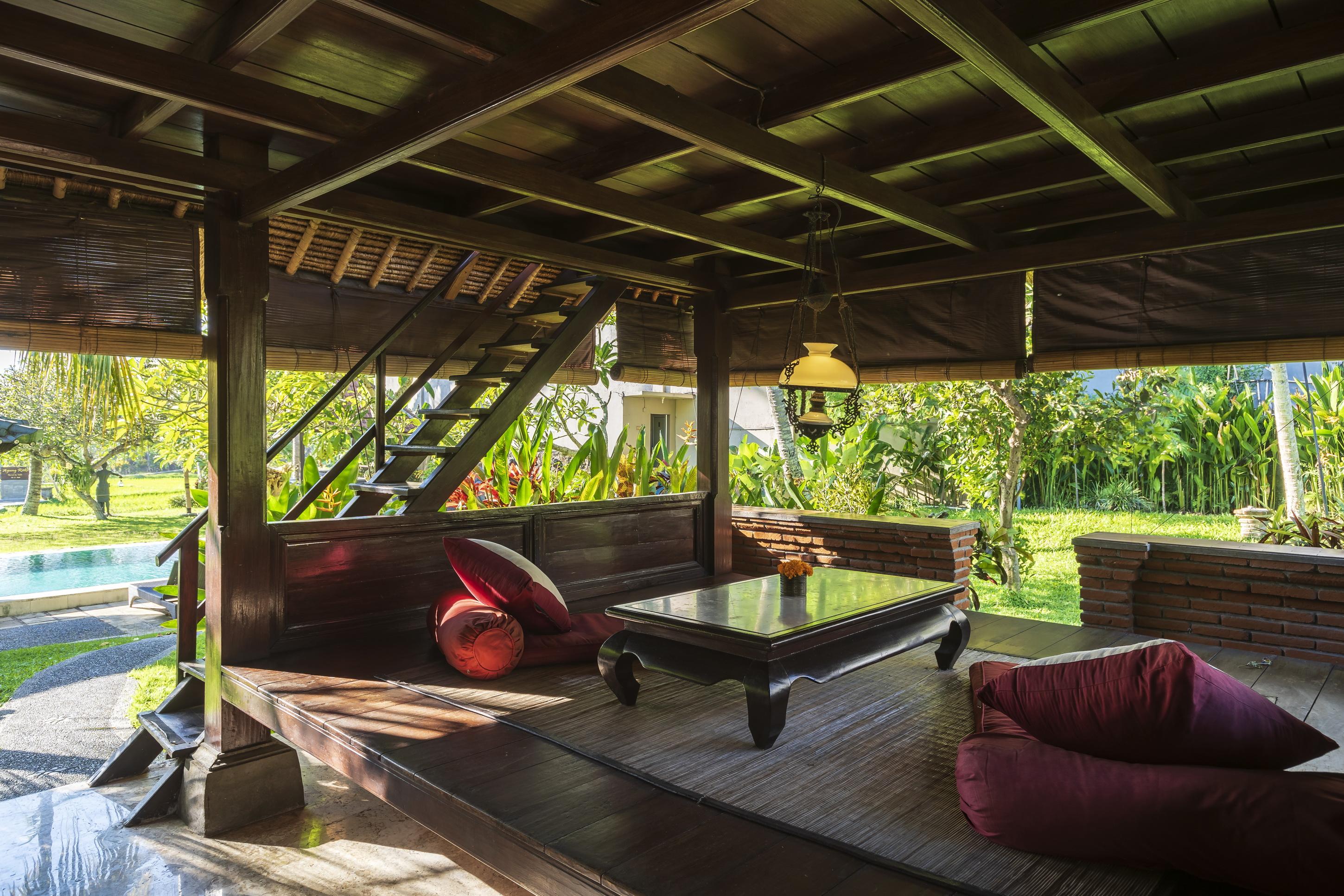 Amatara Agung Raka Resort 4*